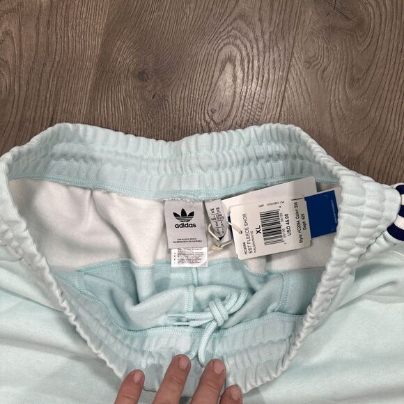 Adidas Originals Superstar Fleece Shorts Halo Mint/White Men's XL BNWT - Picture 5 of 6